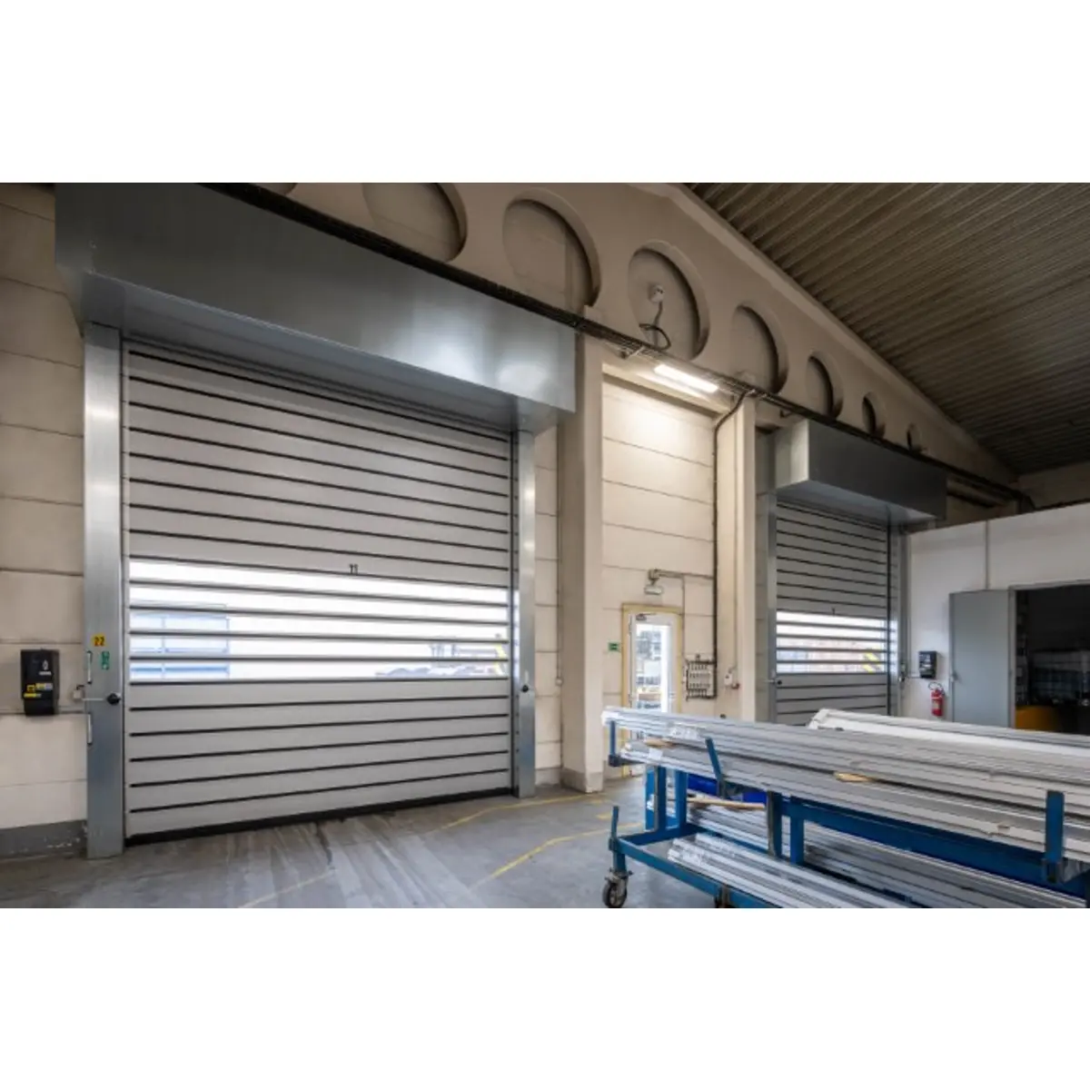 EFAFLEX EFA-SST-L Alux Premium 340 newGeneration, головний вигляд воріт